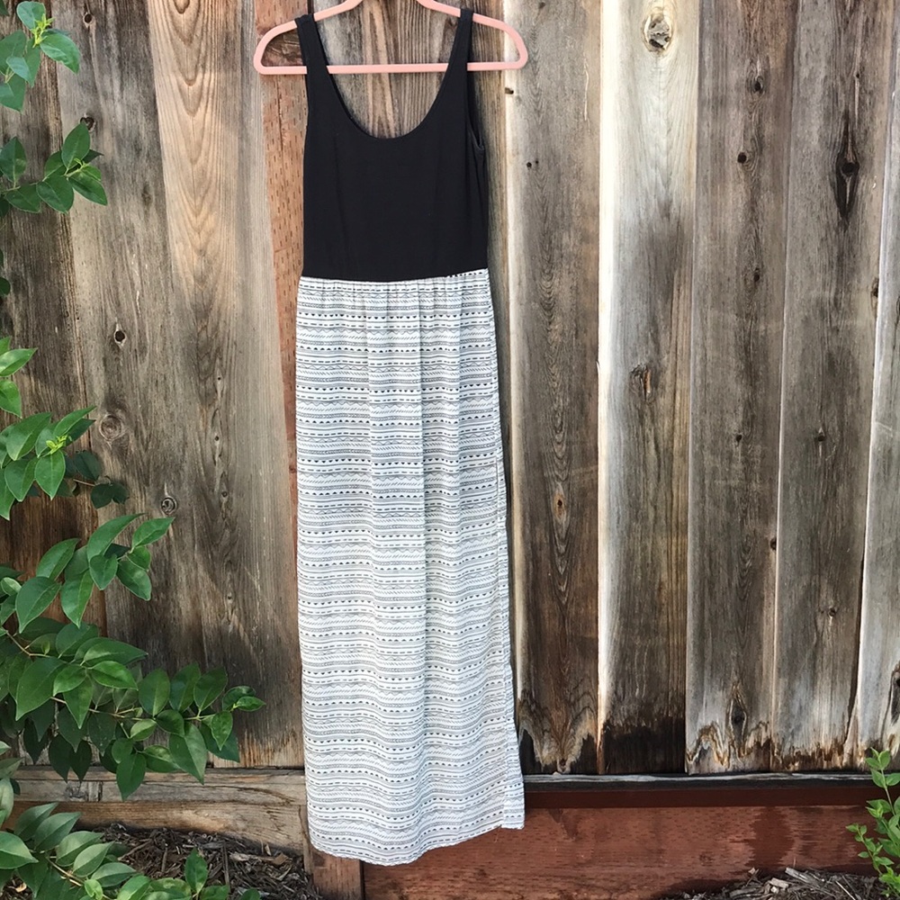Aztec print • maxi dress
